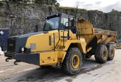 Komatsu HM300